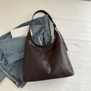 Bolsa de Ombro Soft Moderna + Necessaire de brinde